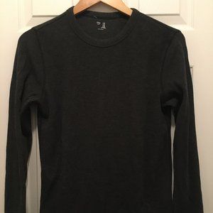 GAP Gray Young Men's Thermal XS